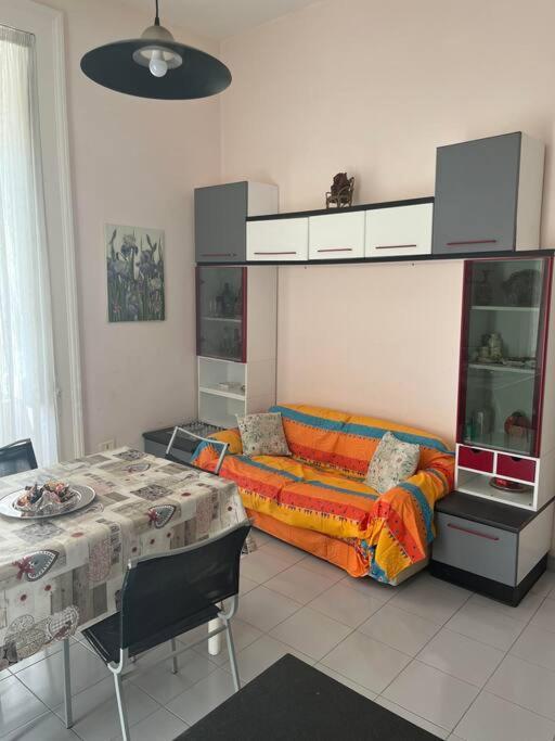 ナポリLa Casa Di Pepoアパートメント エクステリア 写真